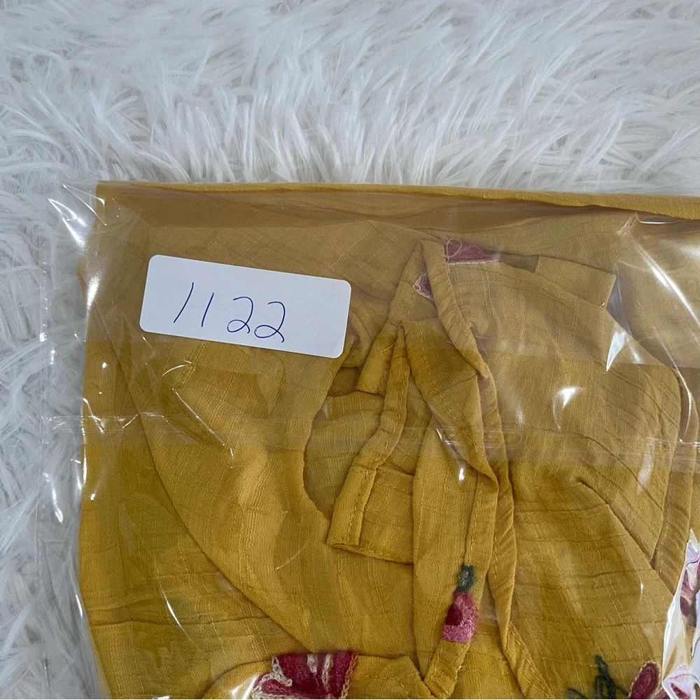 Anthropologie Fig and Flower Womens Embroidered Button Front Top Size 2X Yellow - Picture 9 of 9